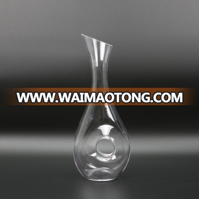 Handmade Blown Elegant Unique Glass Red Wine Decanter